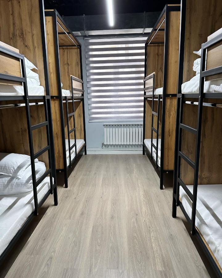 Hostel O2 Алма Ата Екстериор снимка