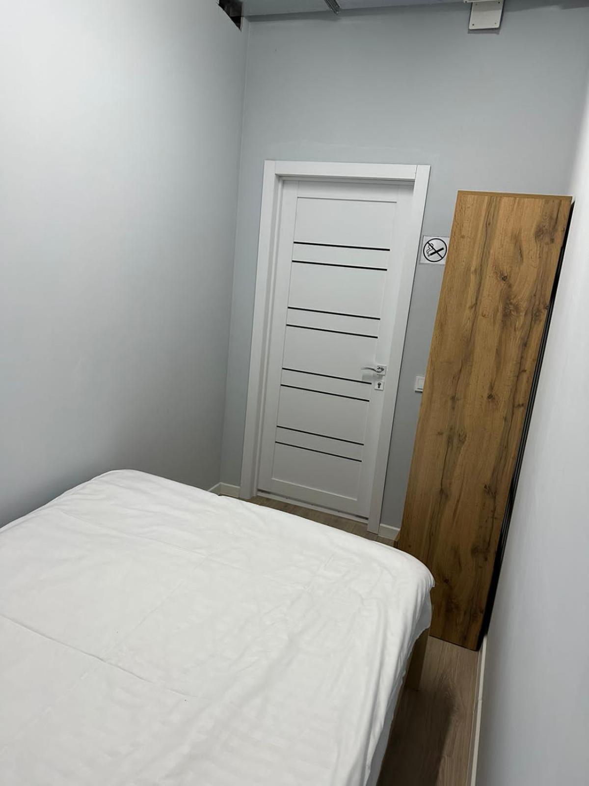 Hostel O2 Алма Ата Екстериор снимка
