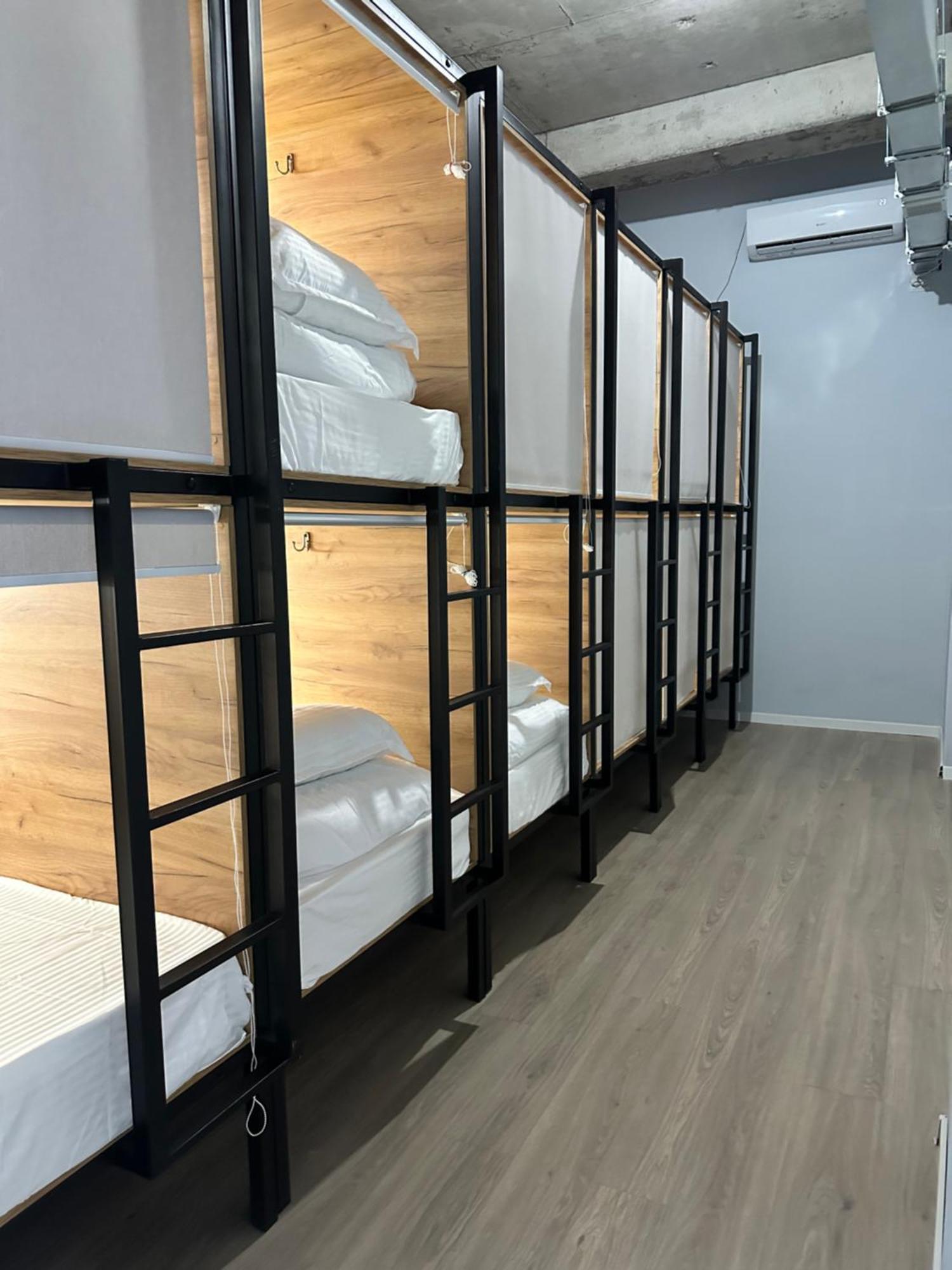 Hostel O2 Алма Ата Екстериор снимка